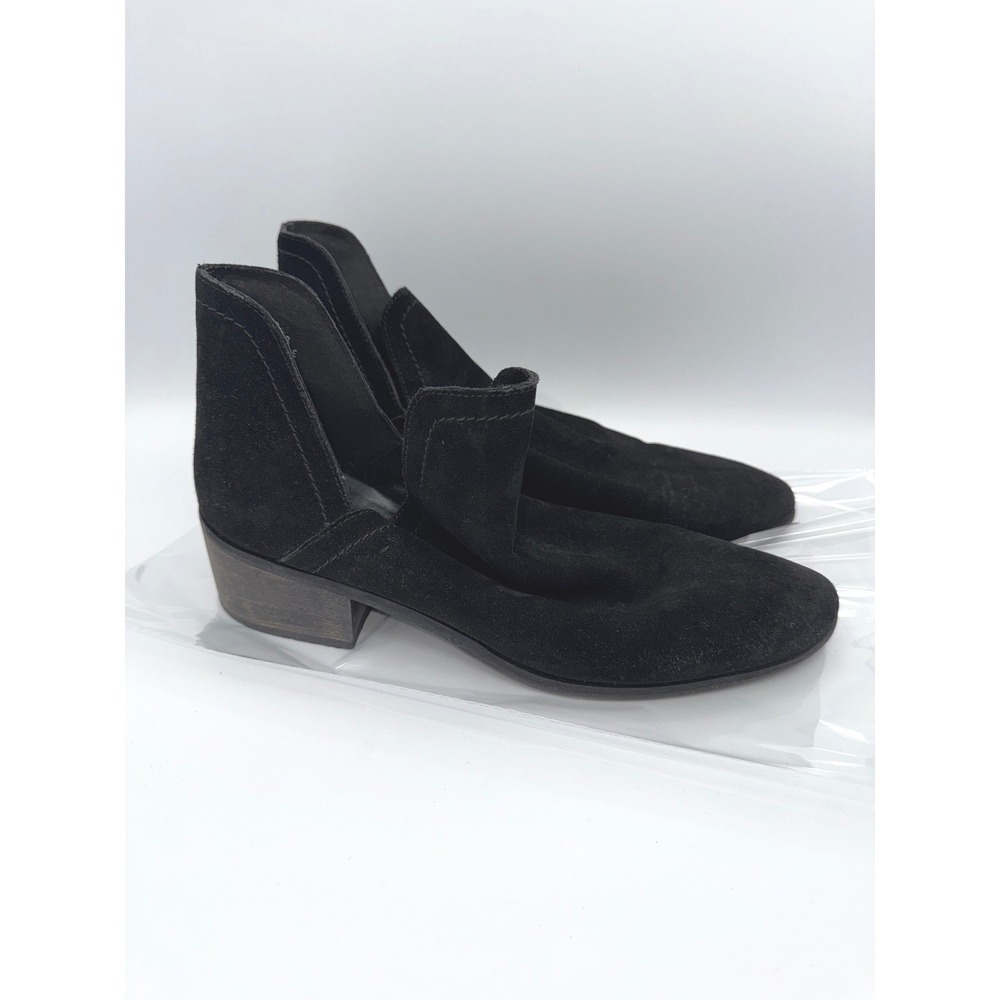 Coconut by Matisse Pronto Black Suede V-Cut Ankle Boots Size 10 M